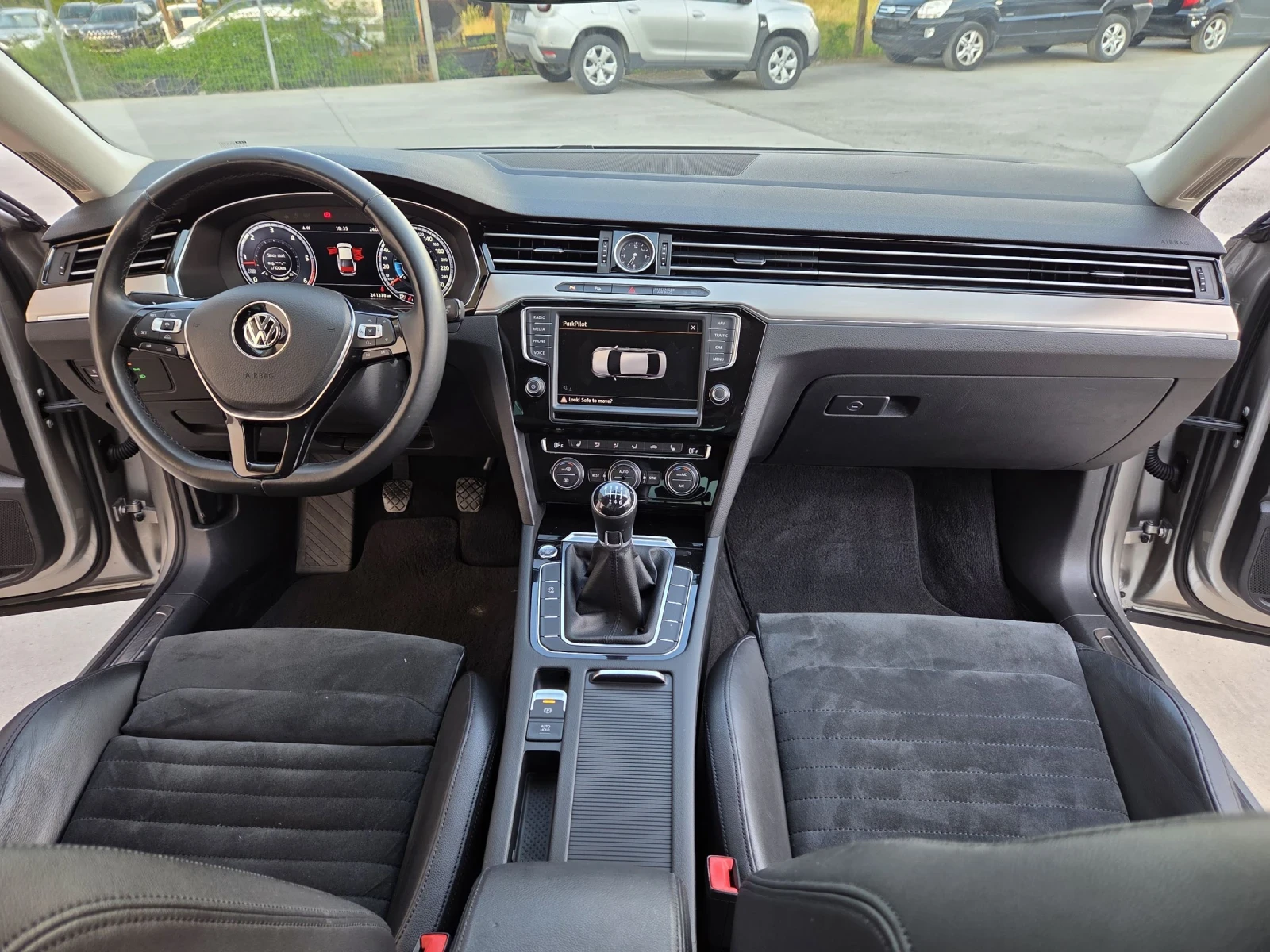 VW Passat HIGHLINE/ LED ФАРОВЕ/ ТОП, снимка 5 - Автомобили и джипове - 54743246