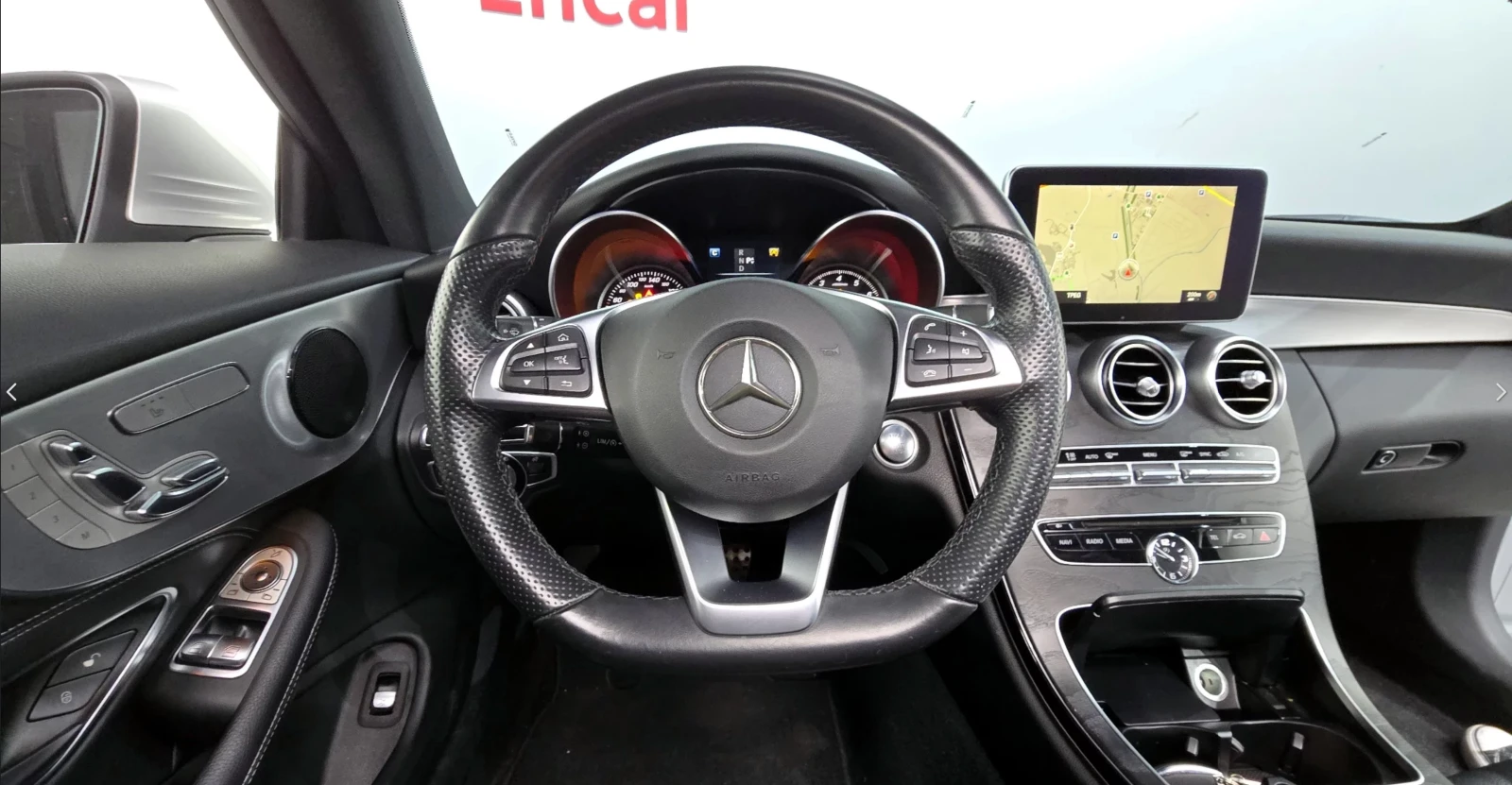 Mercedes-Benz C 200 АВТОКРЕДИТ* АМГ ПАКЕТ* HEAD-UP* ПОДГРЕВ* ПАНОРАМА*, снимка 10 - Автомобили и джипове - 54833221