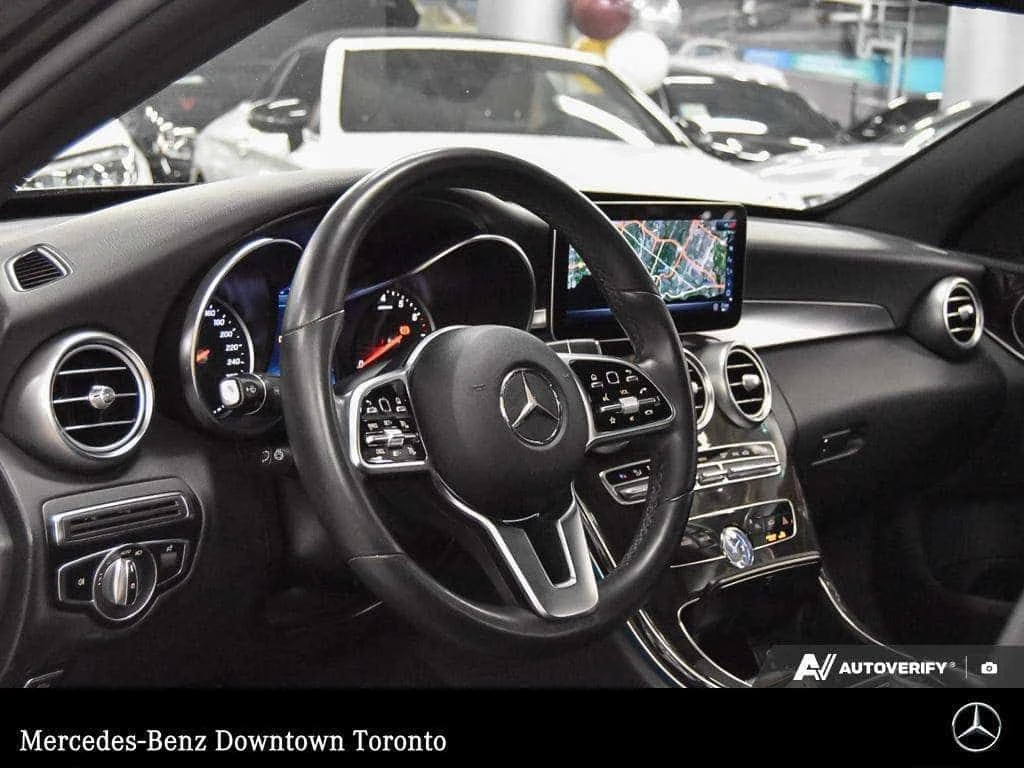 Mercedes-Benz C 300 * CARFAX * ЦЕНА ДО БГ, снимка 8 - Автомобили и джипове - 54886409