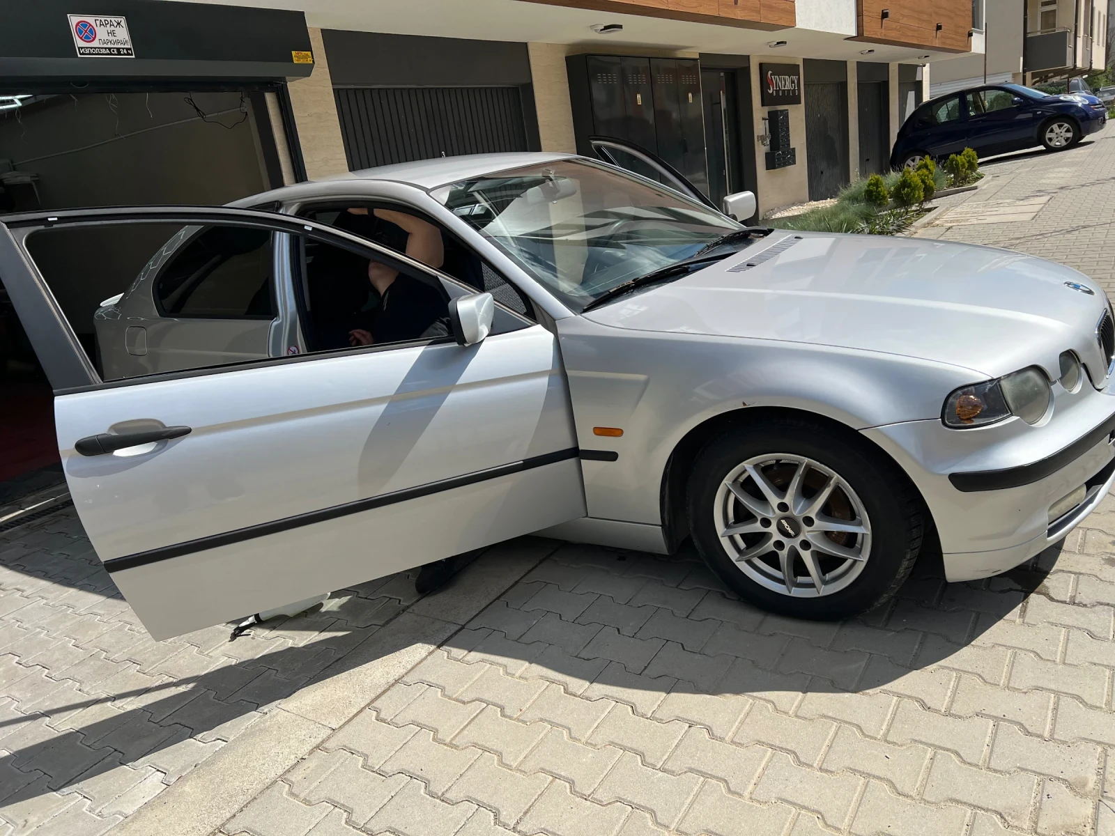 BMW 318, снимка 3 - Автомобили и джипове - 54947689