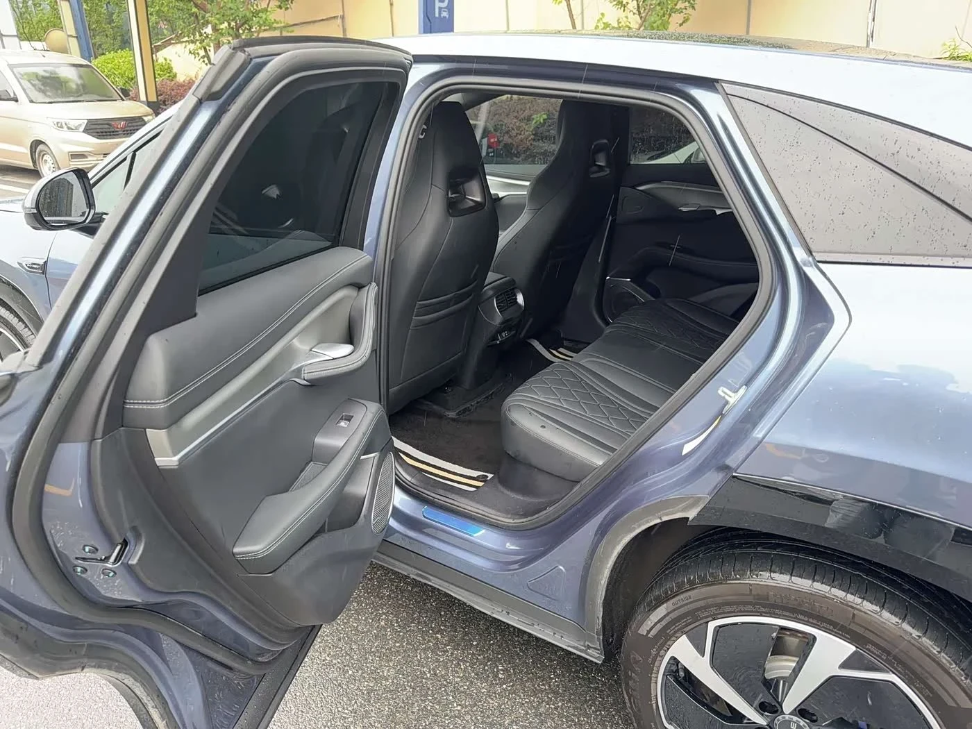 BYD Sealion 7 Smart Navigation Edition 610 km autogeorge.com, снимка 9 - Автомобили и джипове - 54997438