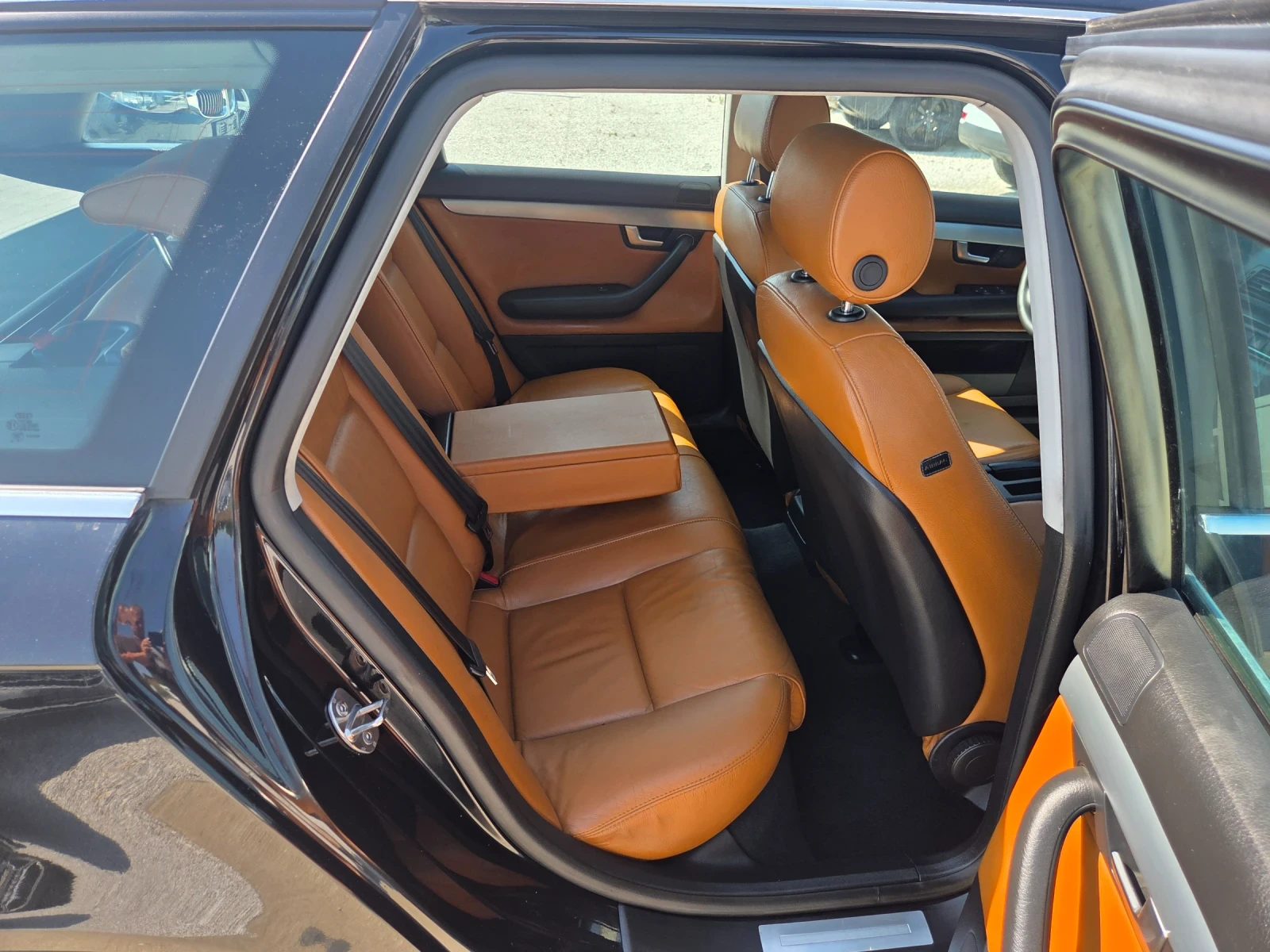 Audi A4 2.0TDi/КОЖА, снимка 13 - Автомобили и джипове - 55374738