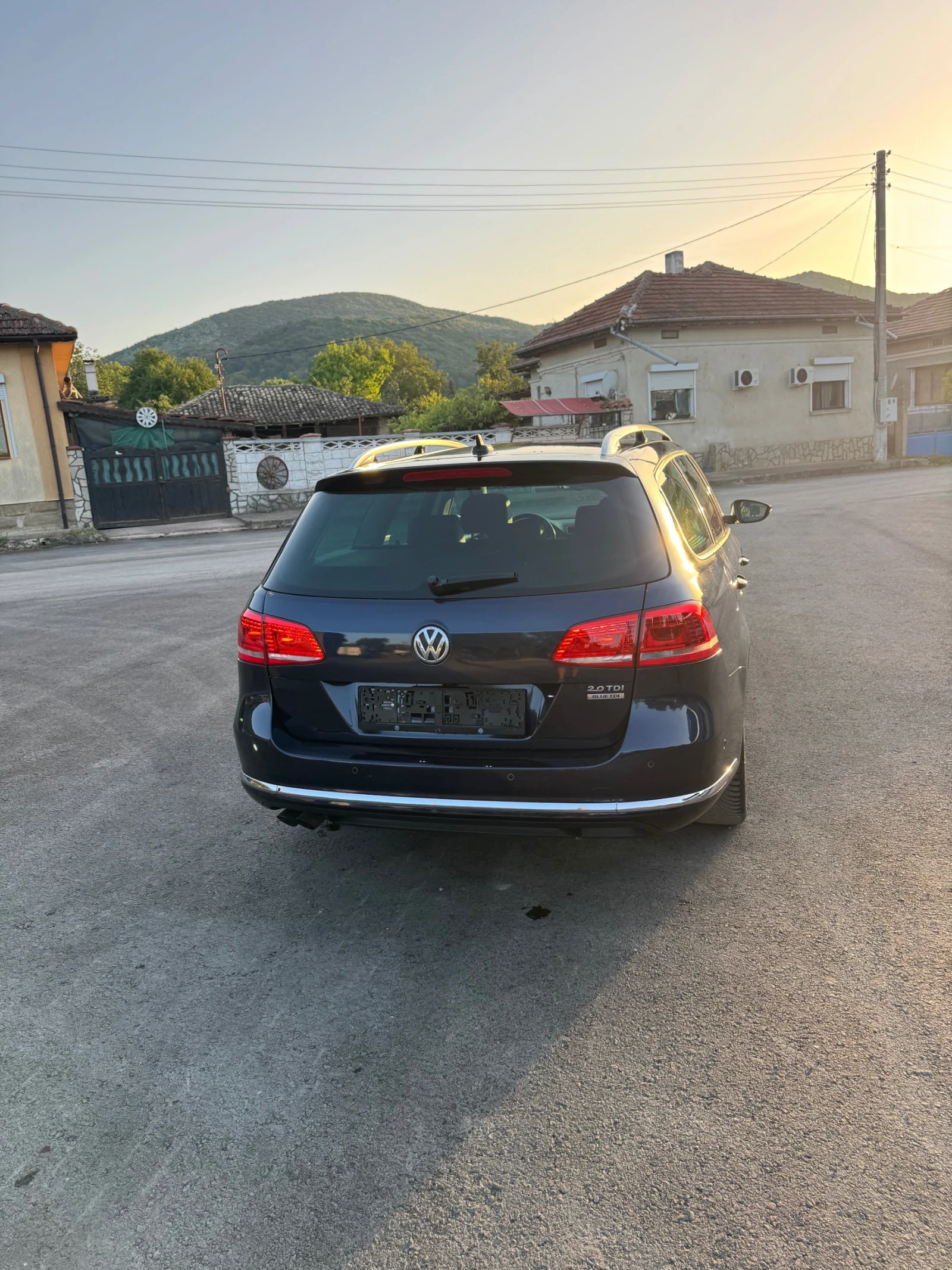 VW Passat 2.0 TDI , снимка 5 - Автомобили и джипове - 55868035