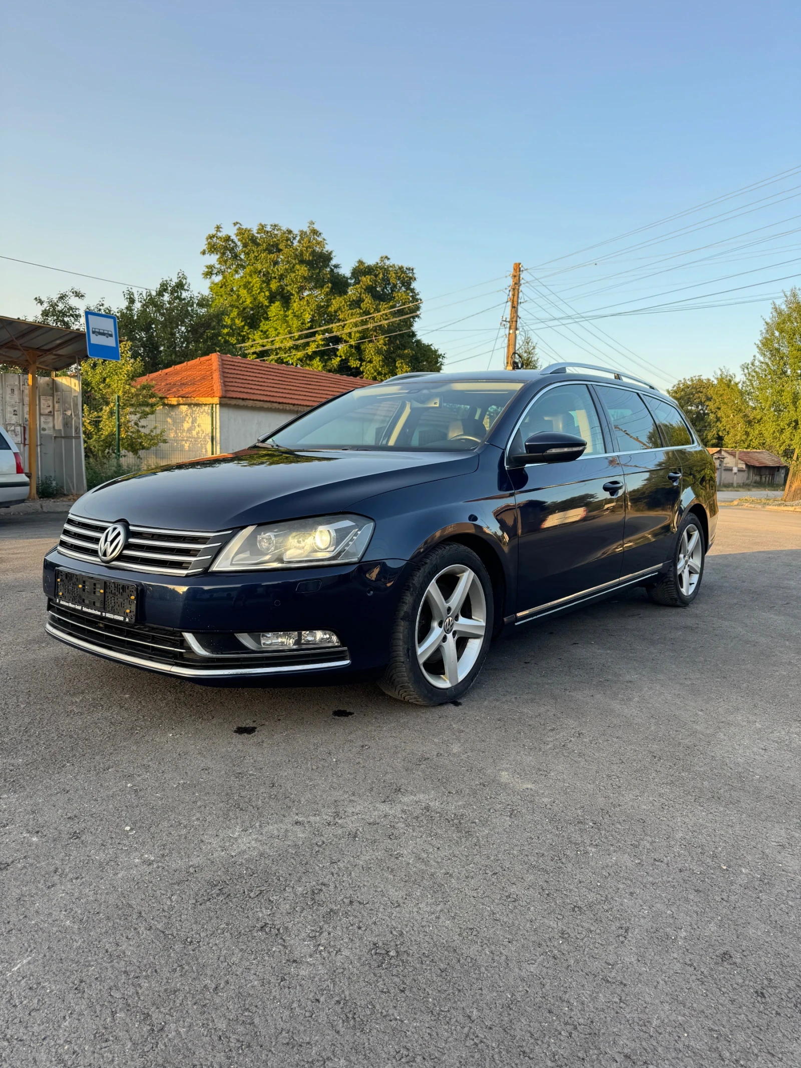 VW Passat 2.0 TDI , снимка 2 - Автомобили и джипове - 55868035