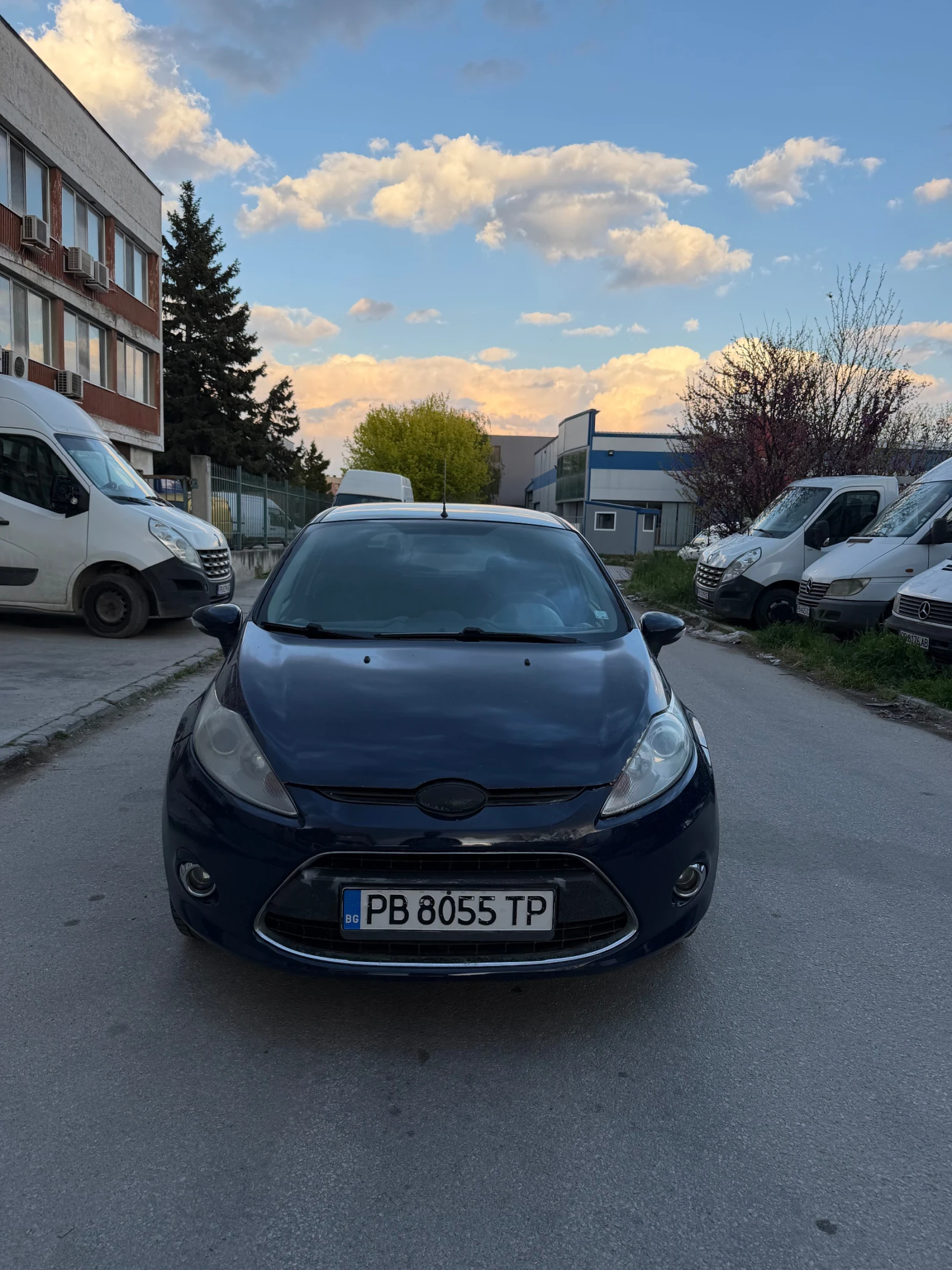Ford Fiesta, снимка 2 - Автомобили и джипове - 55914254