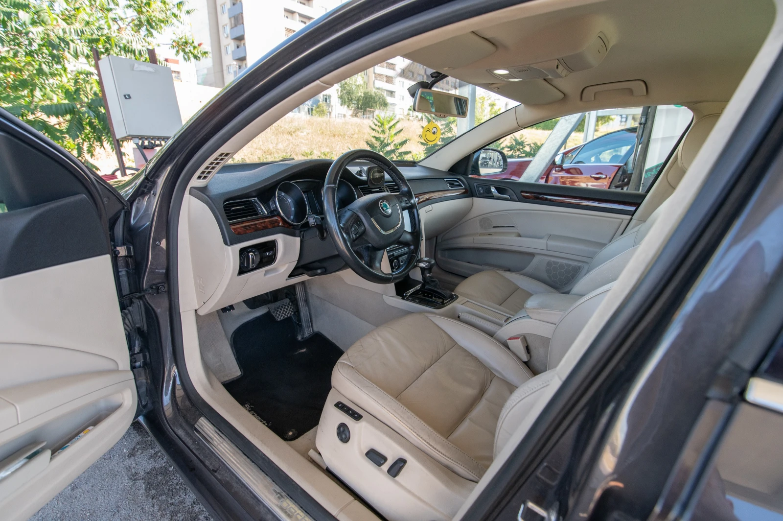Skoda Superb, снимка 10 - Автомобили и джипове - 55981281