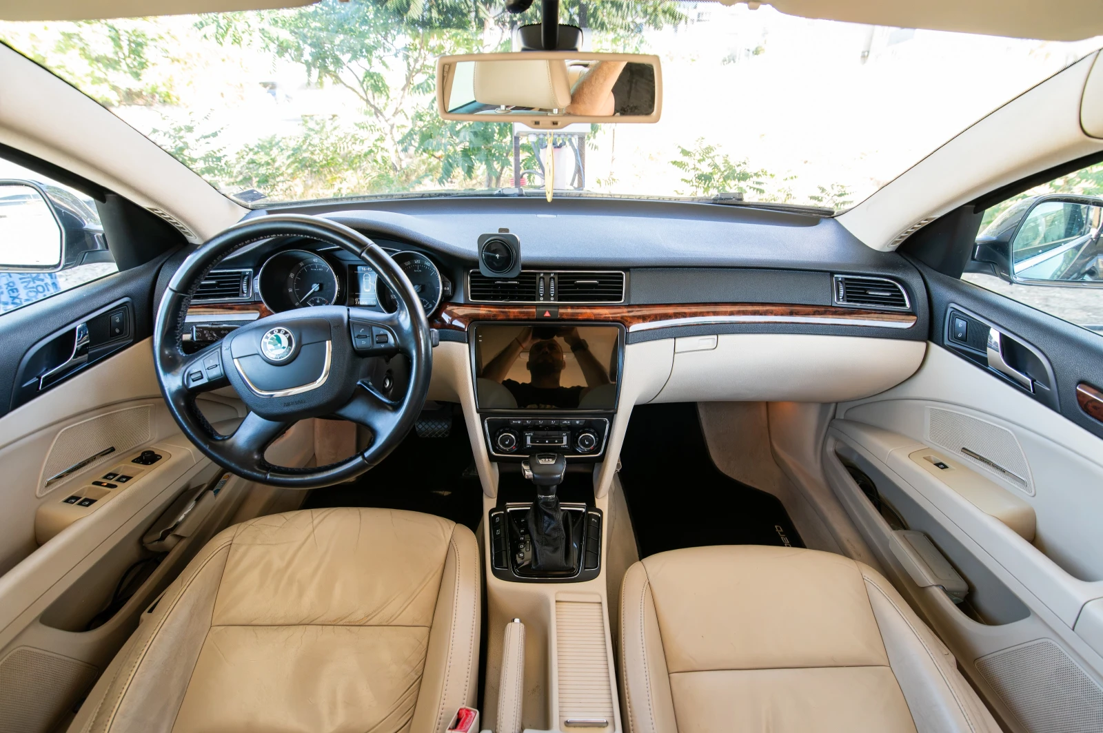 Skoda Superb, снимка 11 - Автомобили и джипове - 55981281