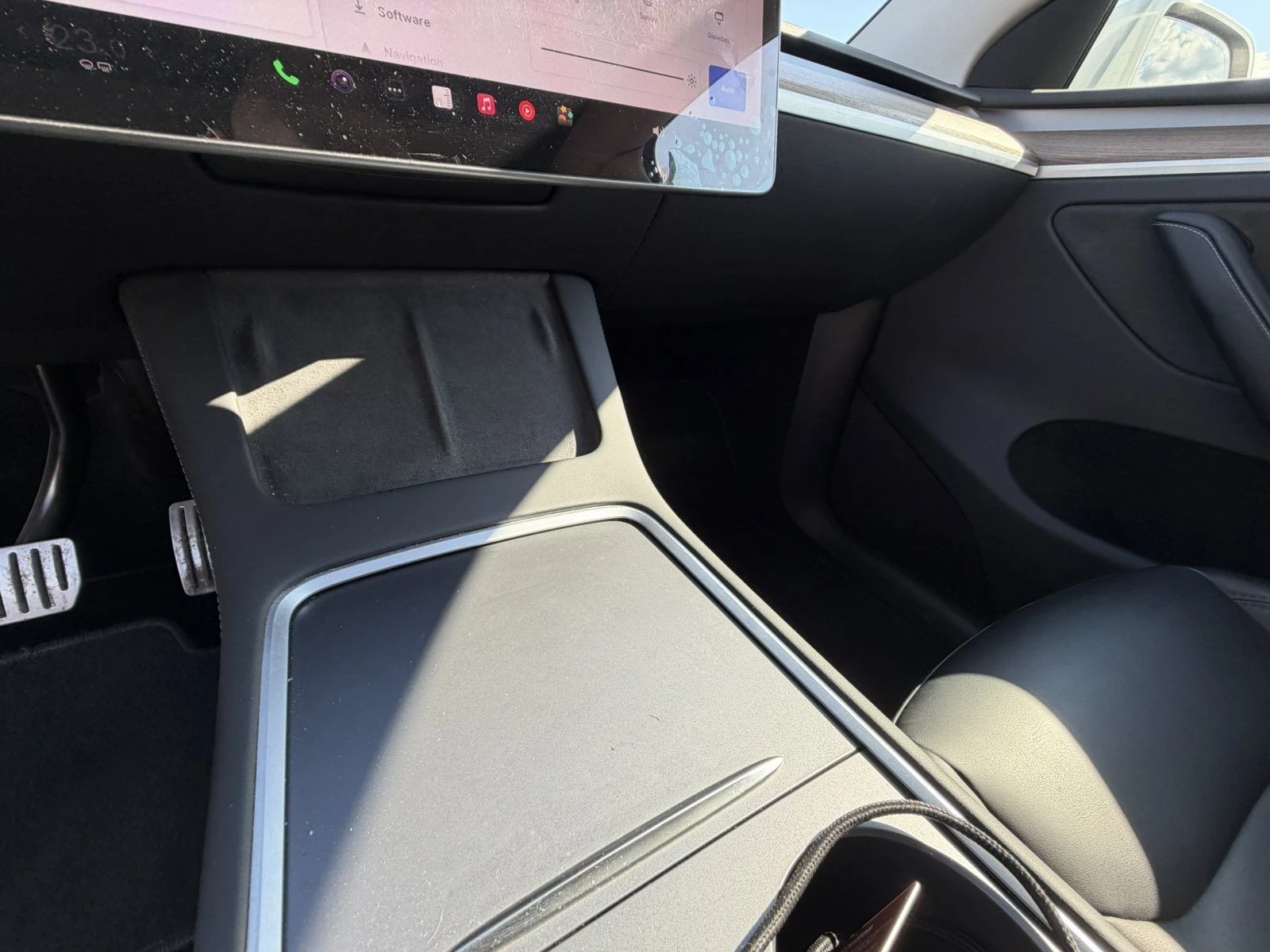 Tesla Model Y PERFORMANCE, снимка 13 - Автомобили и джипове - 56130854