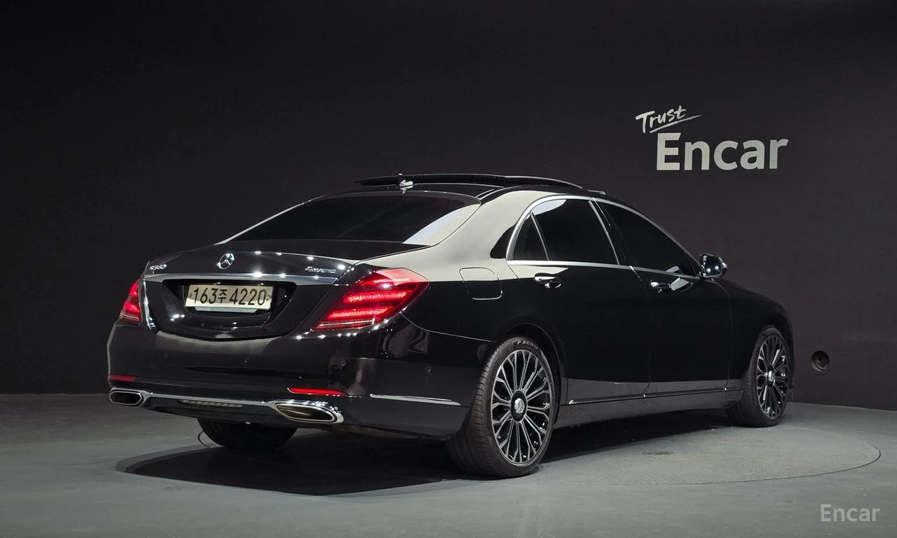 Mercedes-Benz S 560 L* 4MATIC* BURMESTER* ОБДУХВАНЕ* МАСАЖ* , снимка 2 - Автомобили и джипове - 56196480
