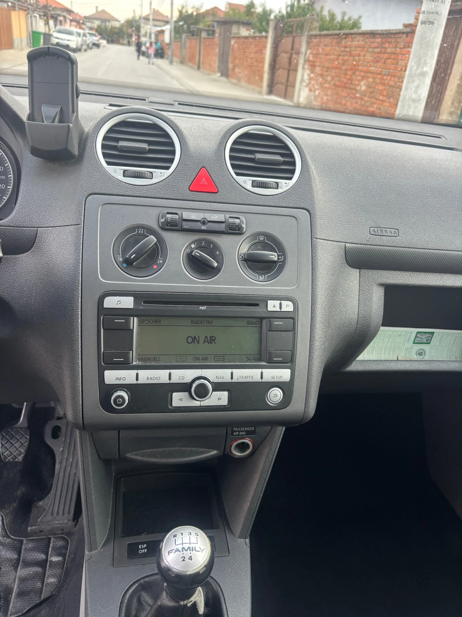 VW Caddy Life, снимка 12 - Автомобили и джипове - 56451091