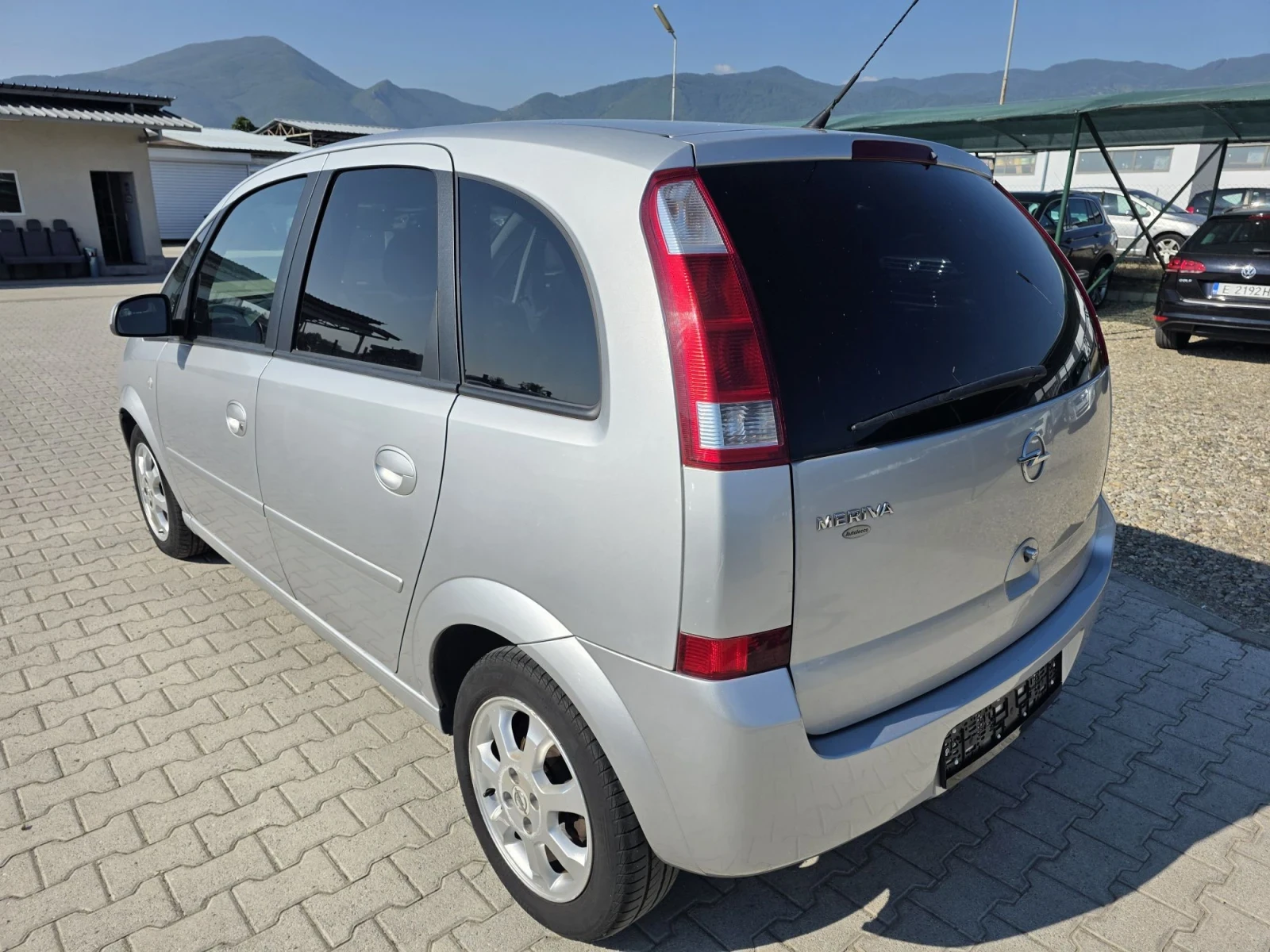 Opel Meriva 1.4i Лизинг, снимка 5 - Автомобили и джипове - 56565278