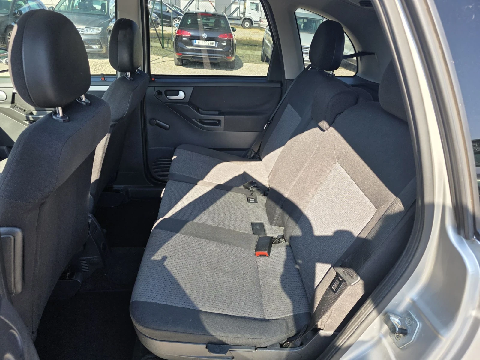 Opel Meriva 1.4i Лизинг, снимка 13 - Автомобили и джипове - 56565278