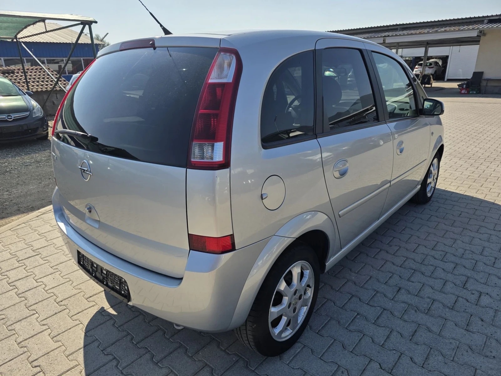 Opel Meriva 1.4i Лизинг, снимка 7 - Автомобили и джипове - 56565278