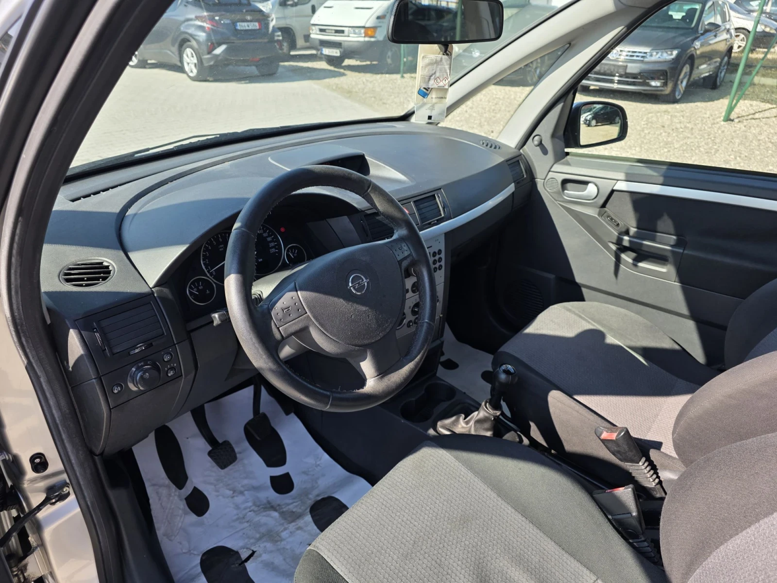 Opel Meriva 1.4i Лизинг, снимка 10 - Автомобили и джипове - 56565278