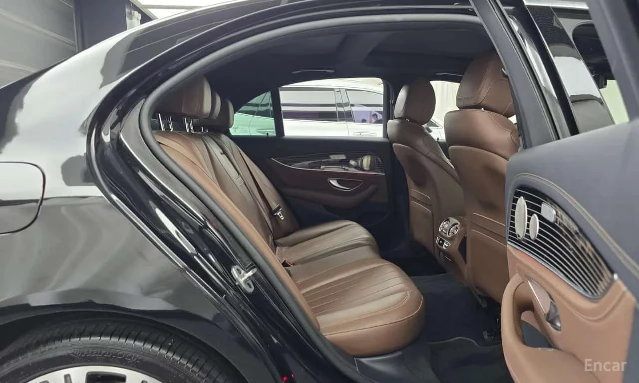 Mercedes-Benz E 450 4MATIC /���������/��������/���������/360 | Mobile.bg � ����������� 12