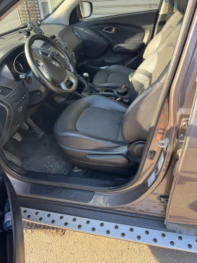 Hyundai IX35 2.0 GAS 4x4, снимка 9
