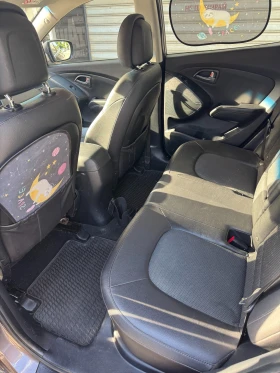Hyundai IX35 2.0 GAS 4x4, снимка 10