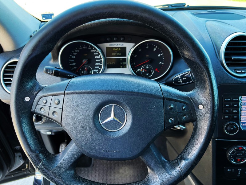 Mercedes-Benz ML 63 AMG, снимка 15 - Автомобили и джипове - 46388056