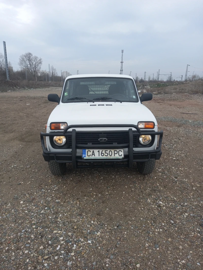 Lada Niva 1.7 инжекцион, снимка 14 - Автомобили и джипове - 47599613