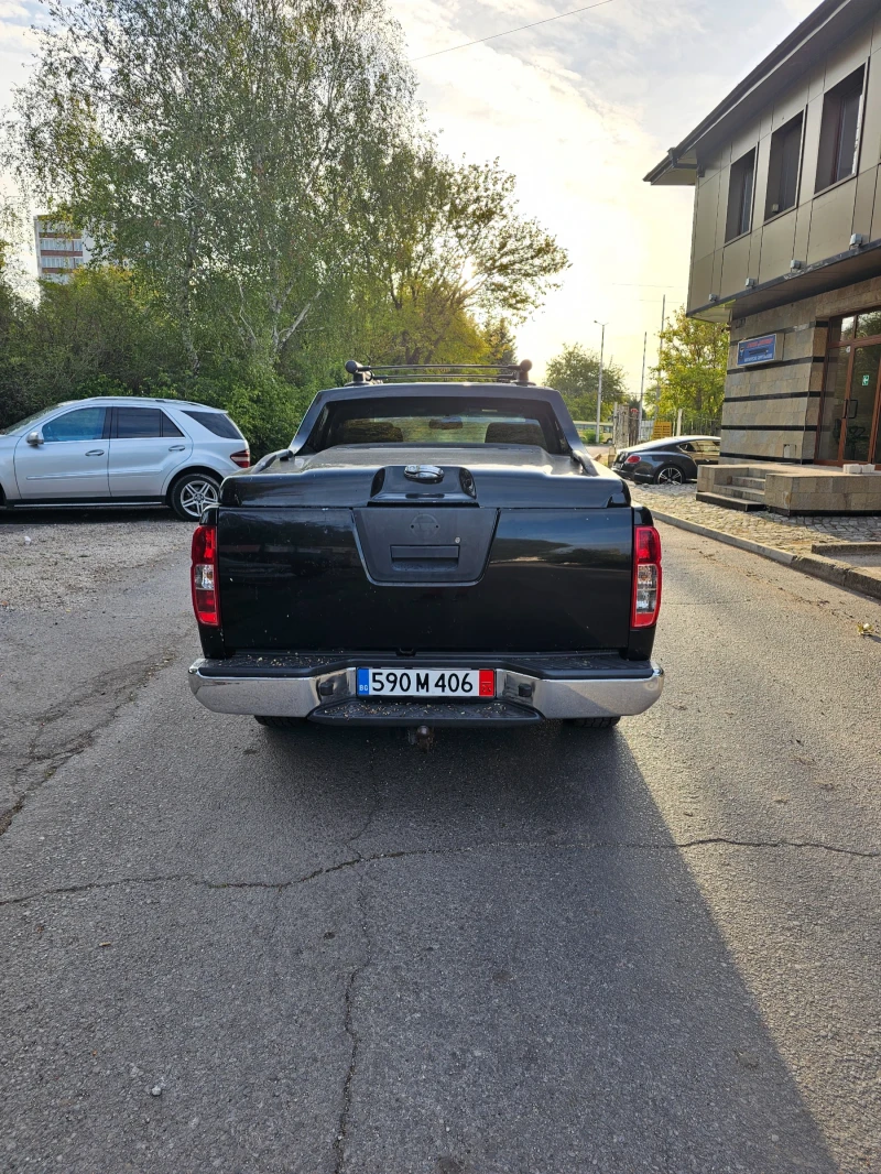 Nissan Navara, снимка 6 - Автомобили и джипове - 47309747