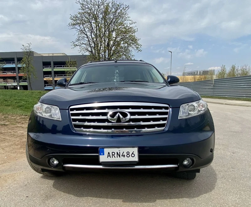 Infiniti Fx 35, снимка 2 - Автомобили и джипове - 48321326