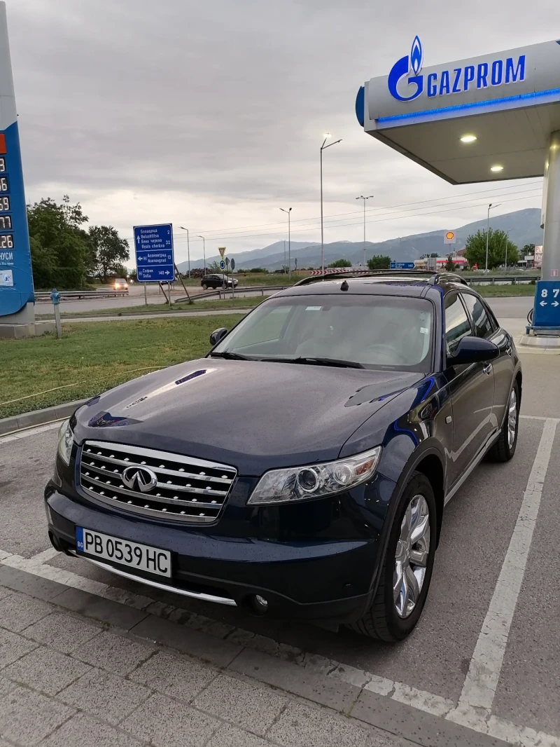 Infiniti Fx 35, снимка 1 - Автомобили и джипове - 48321326