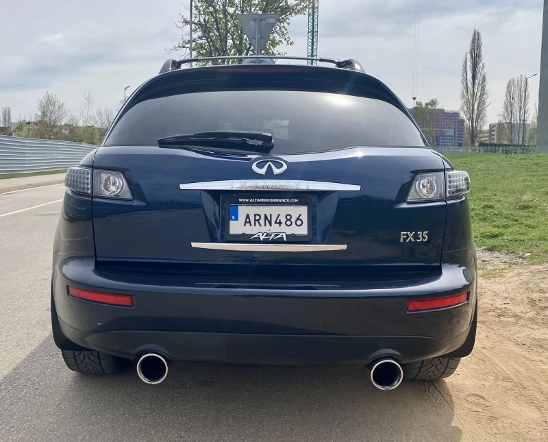 Infiniti Fx 35, снимка 4 - Автомобили и джипове - 48321326