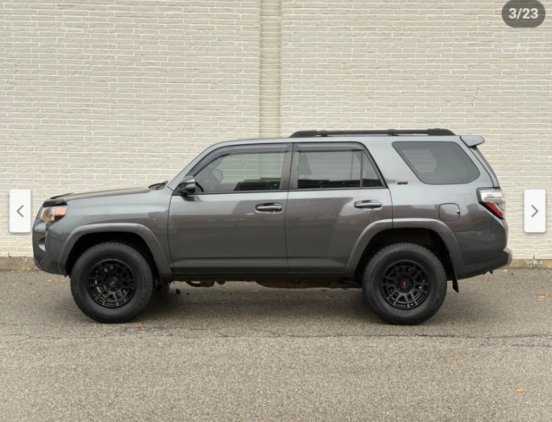 Toyota 4runner SR5 4x4/NAVI/PARK ASSIST/KEYLESS ENTRY/PODGREV, снимка 2 - Автомобили и джипове - 52679717