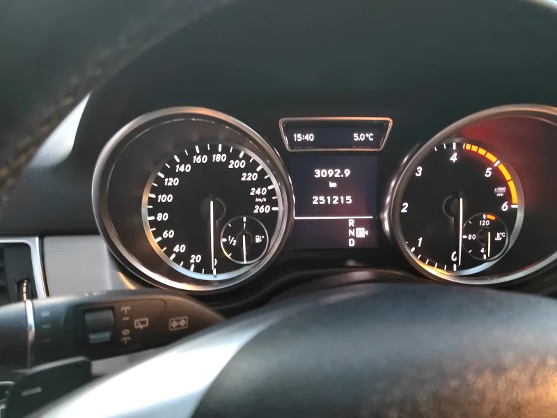 Mercedes-Benz ML 350, снимка 8 - Автомобили и джипове - 52831182