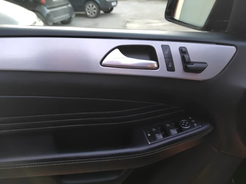 Mercedes-Benz ML 350, снимка 6 - Автомобили и джипове - 52831182