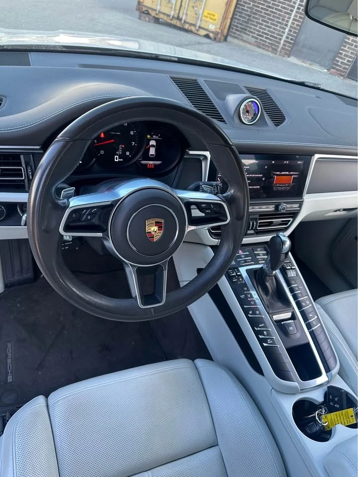 Porsche Macan * * CARFAX * * АВТО КРЕДИТ * *  - изображение 9