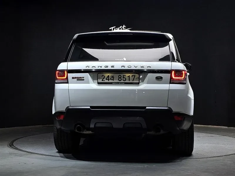 Land Rover Range Rover Sport 3.0, снимка 4 - Автомобили и джипове - 54500039