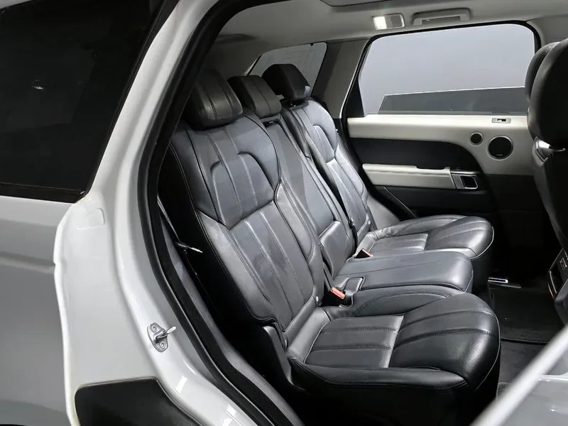 Land Rover Range Rover Sport 3.0, снимка 11 - Автомобили и джипове - 54500039