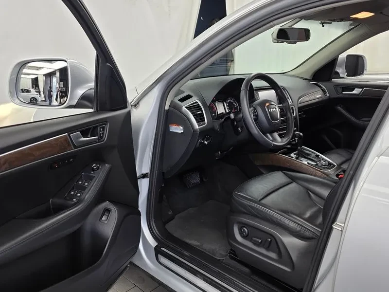 Audi Q5 2.0 Tdi Quattro Dynamic, снимка 10 - Автомобили и джипове - 55896199