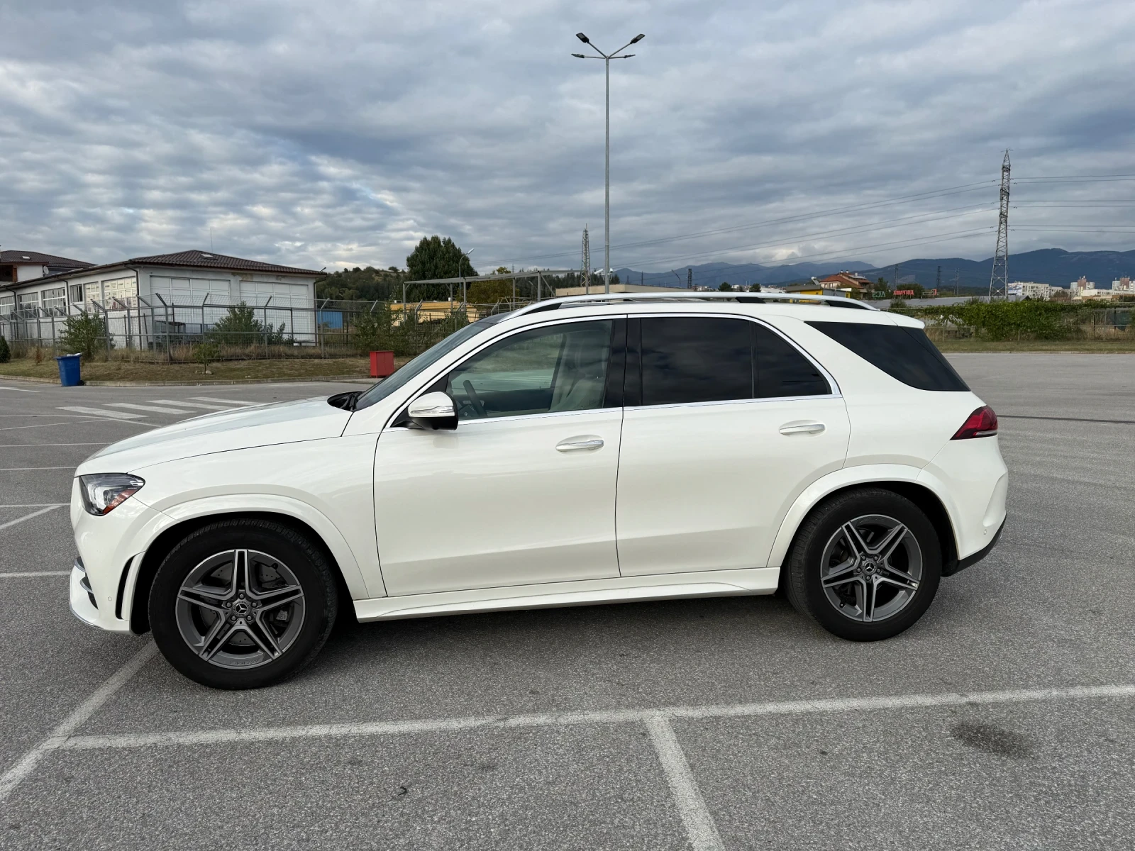Mercedes-Benz GLE 450 AMG AMG/EQBOOST/DISTR+ //360/././PARK. | Mobile.bg   4