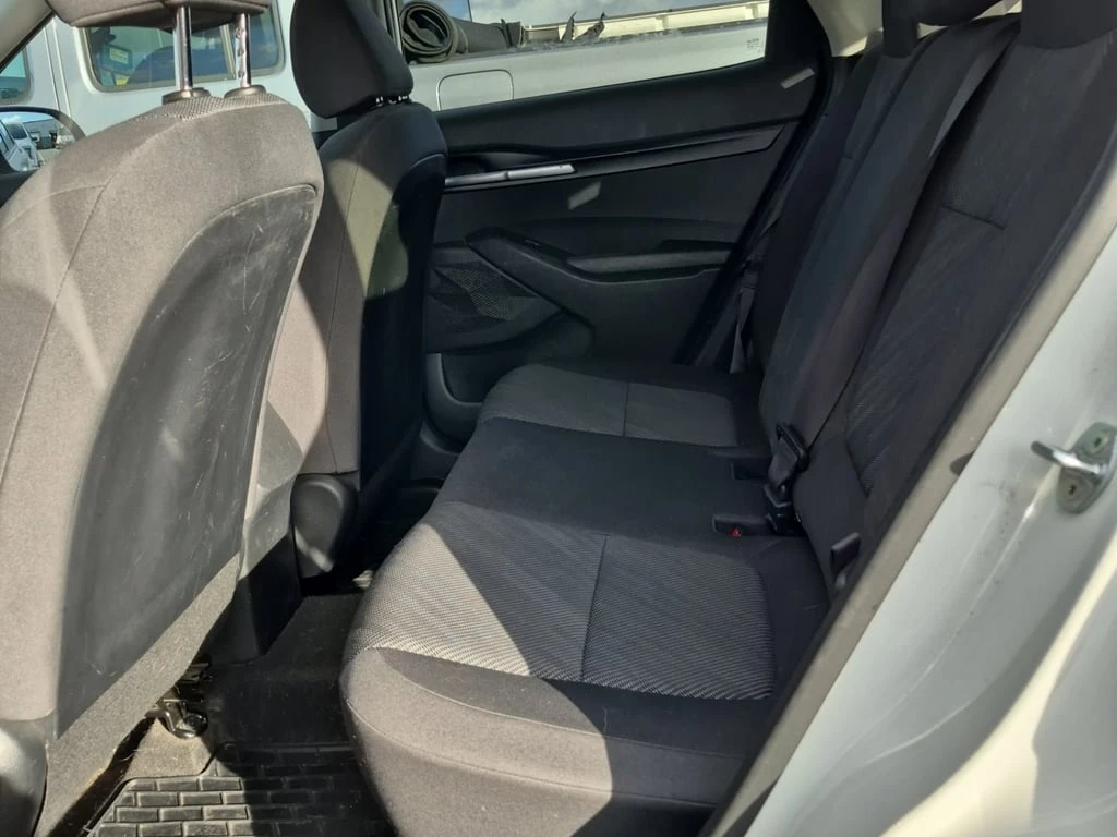 Kia Seltos * LX * CARFAX *    | Mobile.bg   12