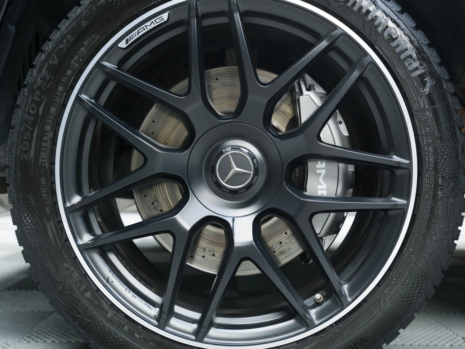 Mercedes-Benz G 63 AMG 3XTV* BURM* 360 CAMERA* CARBON* PANO* , снимка 16 - Автомобили и джипове - 53766876