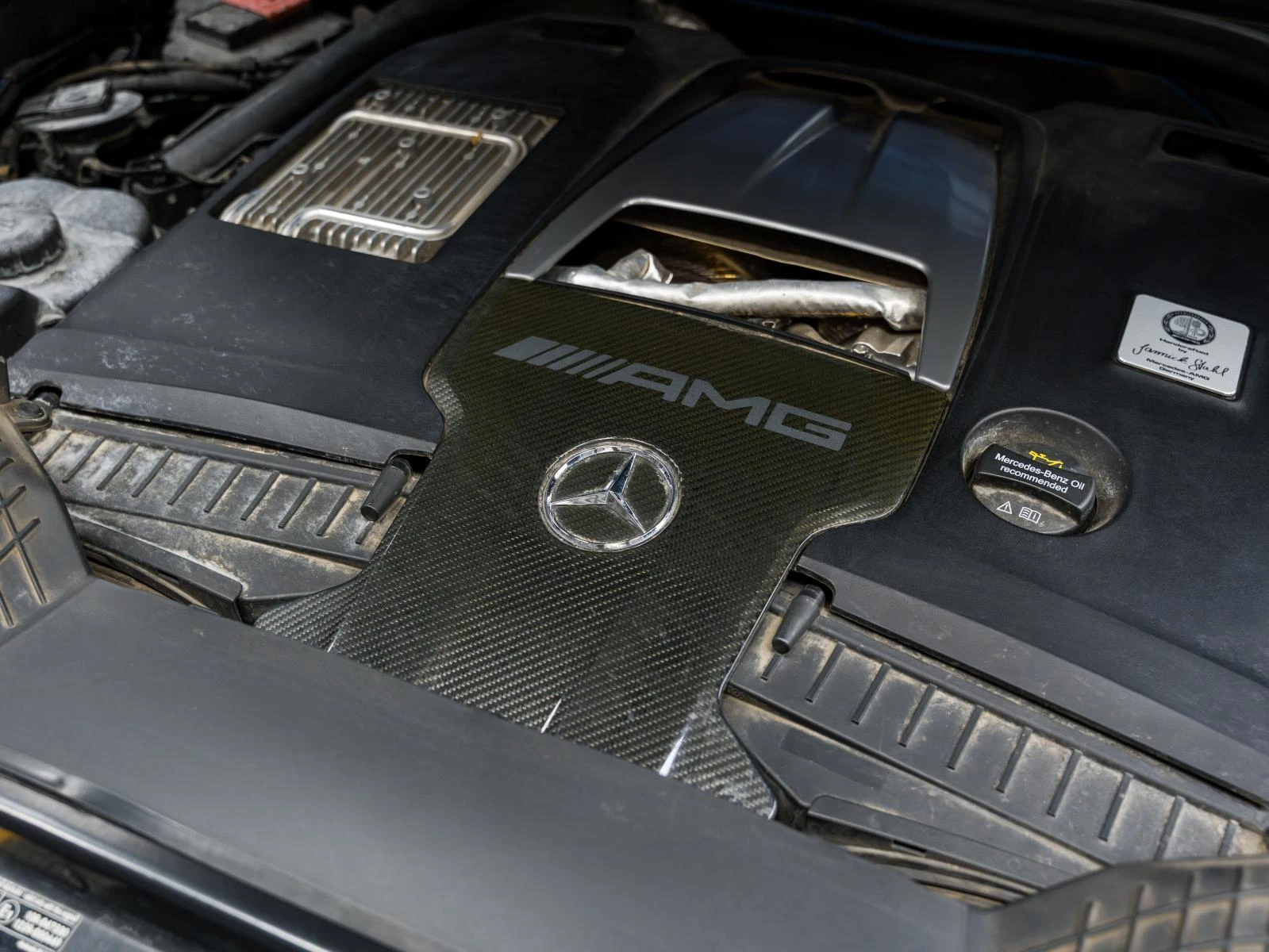 Mercedes-Benz G 63 AMG 3XTV* BURM* 360 CAMERA* CARBON* PANO* , снимка 14 - Автомобили и джипове - 53766876