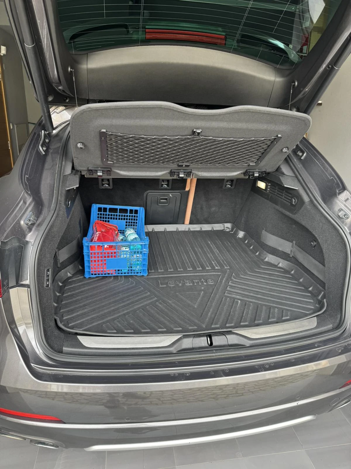 Maserati Levante 424 hp, снимка 9 - Автомобили и джипове - 54170627