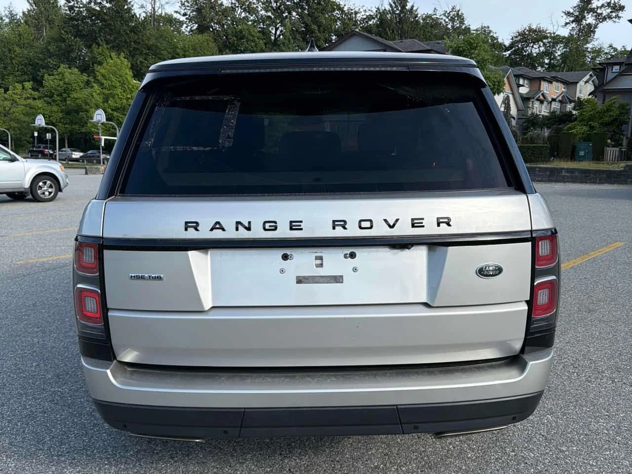 Land Rover Range rover * HSE * АВТОКРЕДИТ БЕЗ ПЪРВОНАЧАЛНА ВНОСКА* , снимка 4 - Автомобили и джипове - 54807238