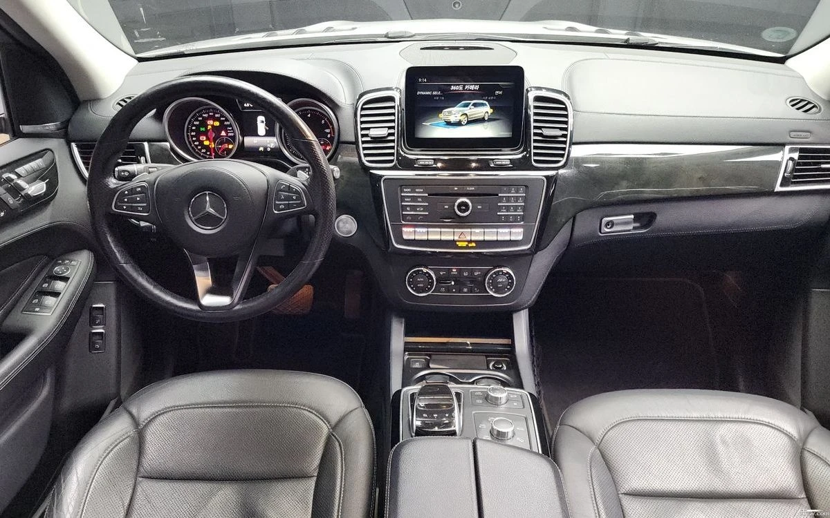 Mercedes-Benz GLS 350 D/AMG/ОБДУХВАНЕ/360 КАМЕРА/DISTRONIC/, снимка 7 - Автомобили и джипове - 55254418