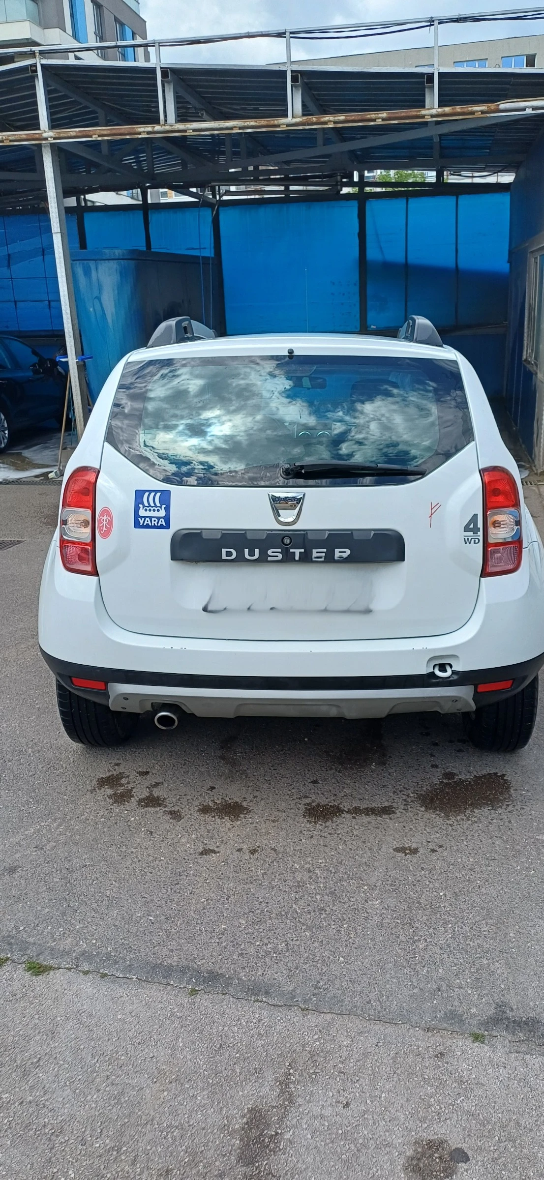 Dacia Duster 1.5 DCi, снимка 10 - Автомобили и джипове - 55949687