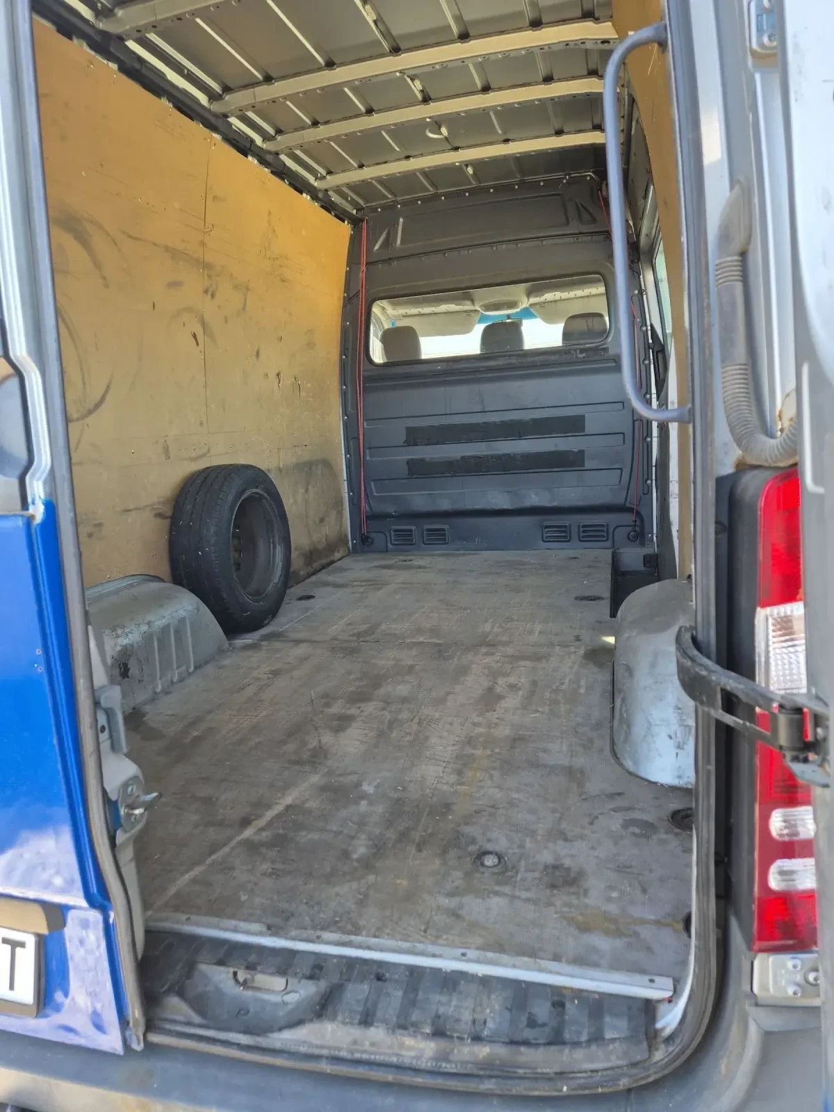 Mercedes-Benz Sprinter 211  - изображение 4