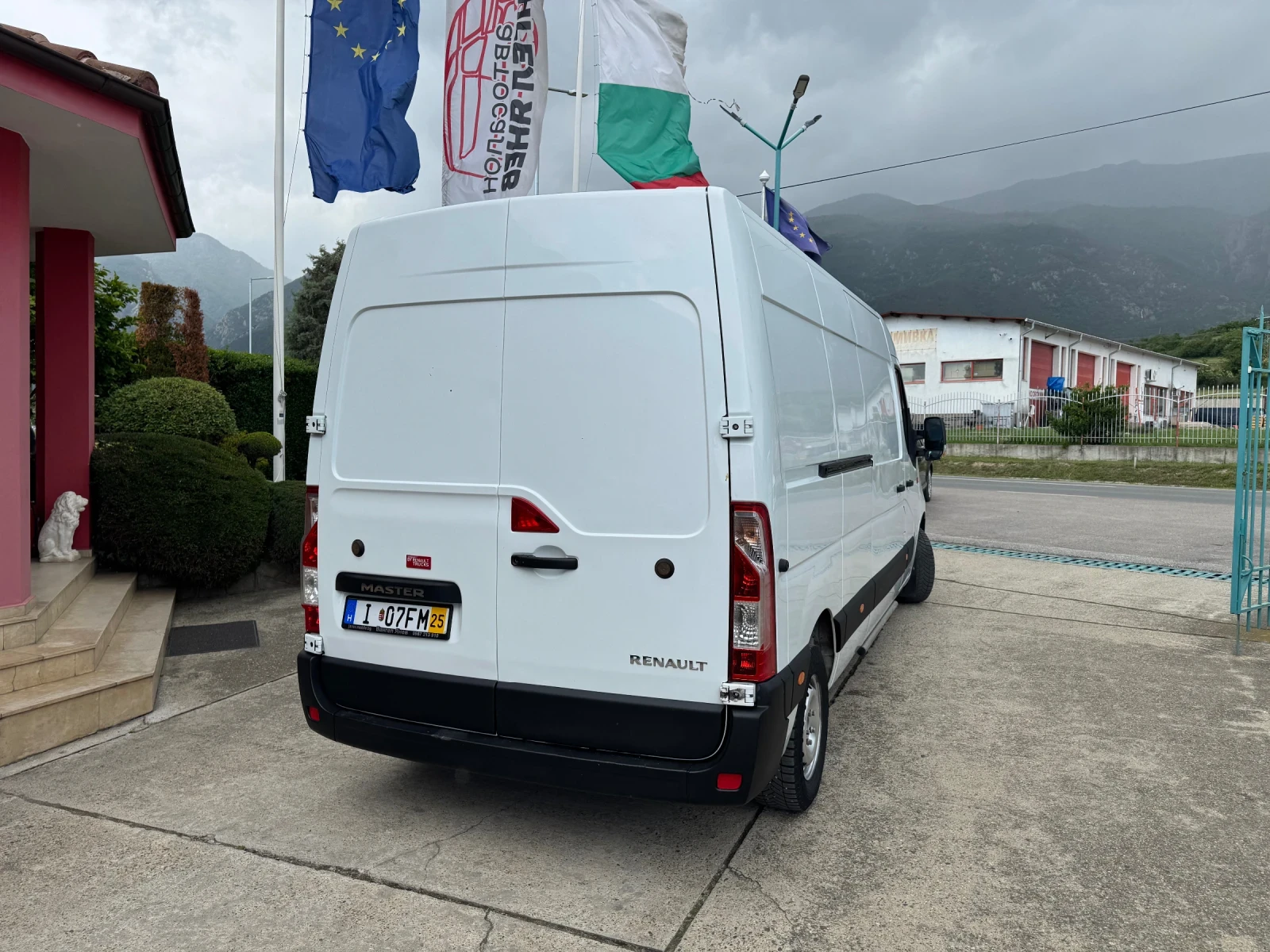 Renault Master 2.3dCi* MAXI* Euro6* Климатик - изображение 10
