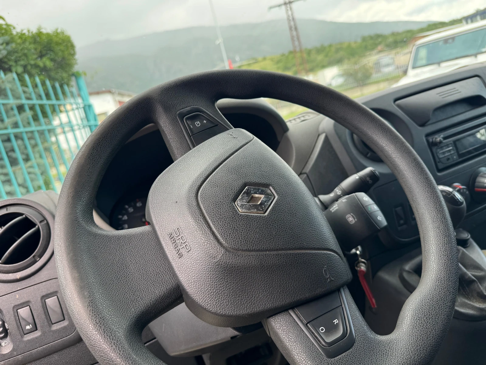 Renault Master 2.3dCi* MAXI* Euro6* Климатик - изображение 4