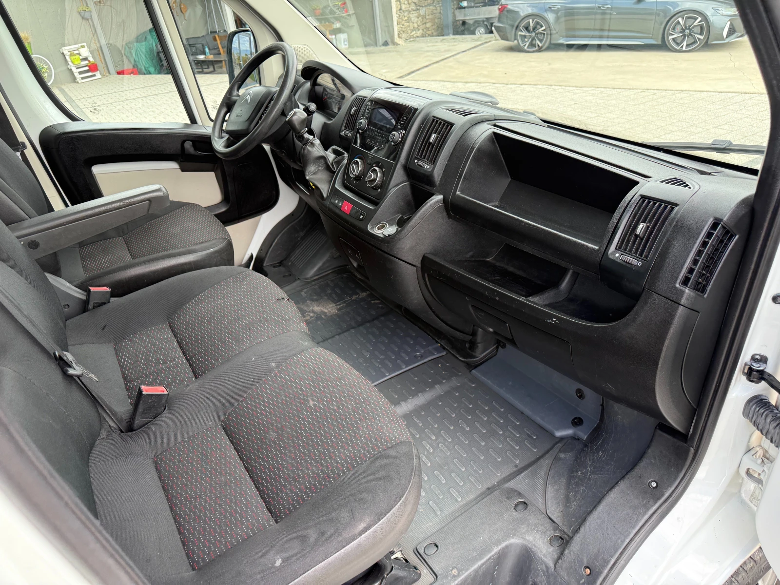 Citroen Jumper 2.0HDI Клима Euro 6 4.22м. , снимка 11 - Бусове и автобуси - 56083419