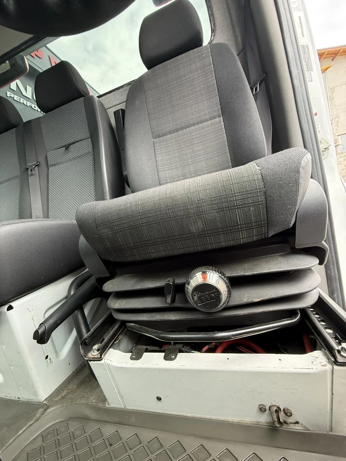 Mercedes-Benz Sprinter 516, снимка 11 - Бусове и автобуси - 56584366