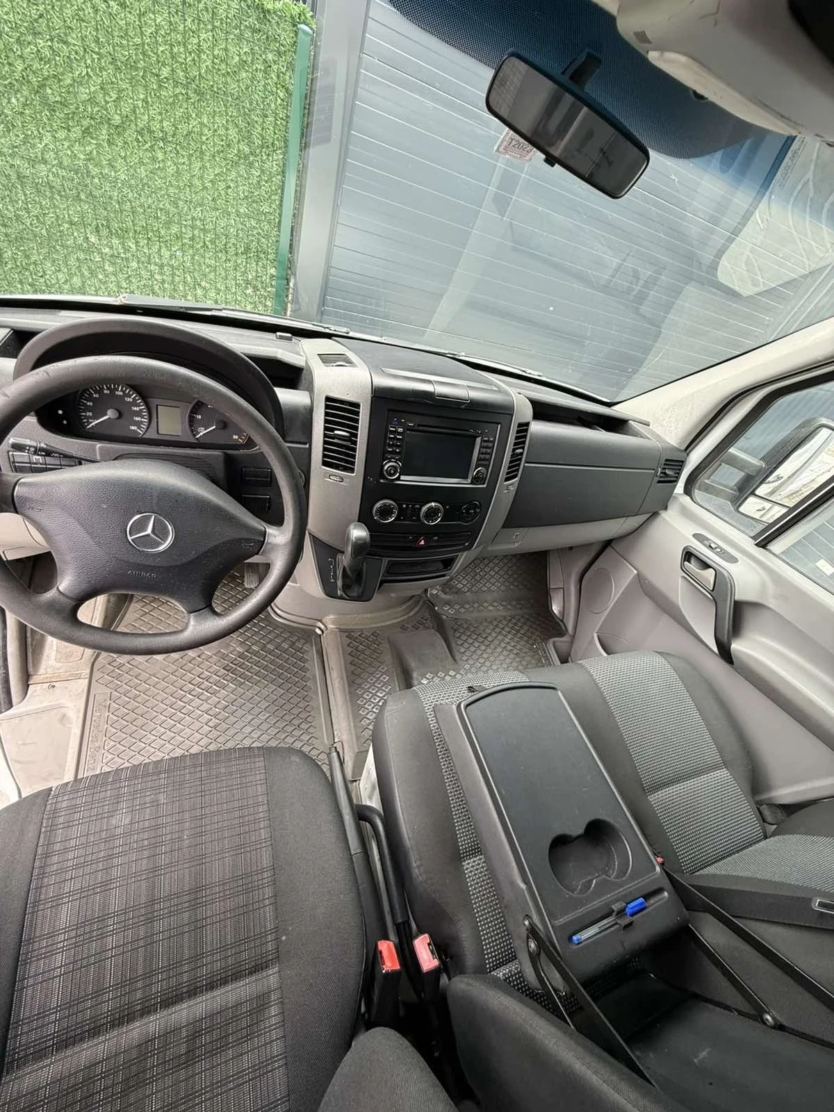 Mercedes-Benz Sprinter 516, снимка 17 - Бусове и автобуси - 56584366