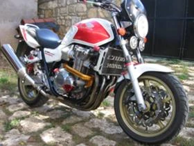     Honda Cb Super Boldor