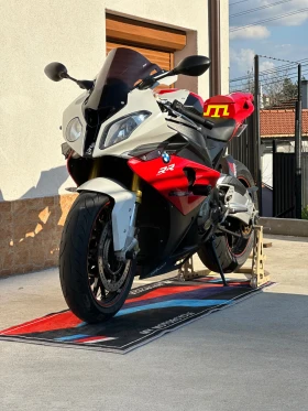 ������ BMW S